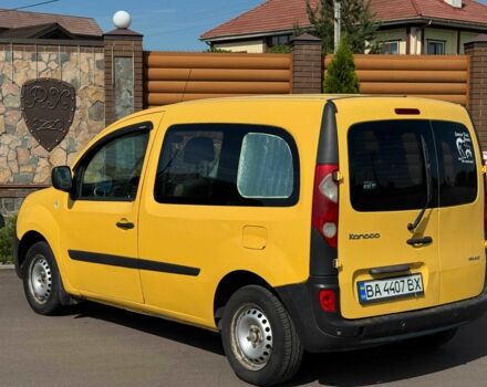 Желтый Рено Кенгу, объемом двигателя 1.5 л и пробегом 400 тыс. км за 5400 $, фото 7 на Automoto.ua