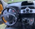 Желтый Рено Кенгу, объемом двигателя 1.5 л и пробегом 205 тыс. км за 4600 $, фото 12 на Automoto.ua