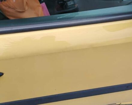 Желтый Рено Кенгу, объемом двигателя 0 л и пробегом 114 тыс. км за 5600 $, фото 5 на Automoto.ua