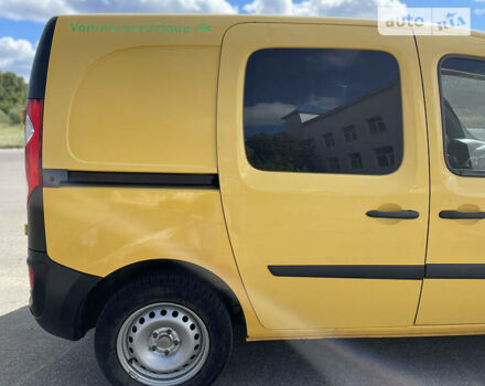 Желтый Рено Кенгу, объемом двигателя 0 л и пробегом 150 тыс. км за 5300 $, фото 9 на Automoto.ua