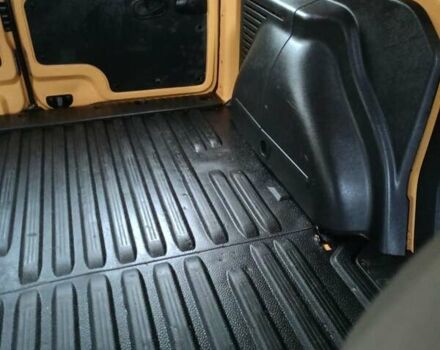 Желтый Рено Кенгу, объемом двигателя 0 л и пробегом 112 тыс. км за 4000 $, фото 8 на Automoto.ua