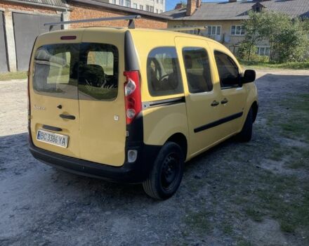 Желтый Рено Кенгу, объемом двигателя 0 л и пробегом 155 тыс. км за 3300 $, фото 2 на Automoto.ua