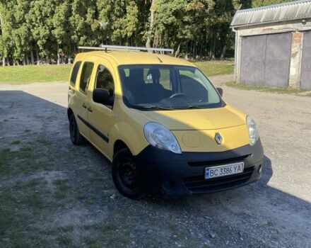 Желтый Рено Кенгу, объемом двигателя 0 л и пробегом 155 тыс. км за 3300 $, фото 1 на Automoto.ua