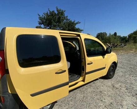 Рено Кенгу 2012 в Киеве на Automoto.ua Желтый Рено Кенгу, объемом двигателя 0 л и пробегом 177 тыс. км за 4500 $, фото 2 на Automoto.ua