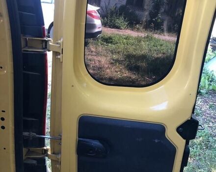 Желтый Рено Кенгу, объемом двигателя 0 л и пробегом 84 тыс. км за 5900 $, фото 6 на Automoto.ua