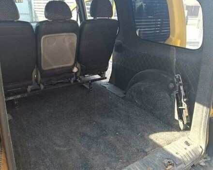 Желтый Рено Кенгу, объемом двигателя 0 л и пробегом 136 тыс. км за 5200 $, фото 7 на Automoto.ua