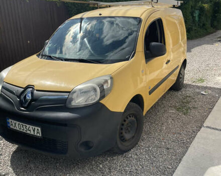 Желтый Рено Кенгу, объемом двигателя 0 л и пробегом 140 тыс. км за 4700 $, фото 1 на Automoto.ua