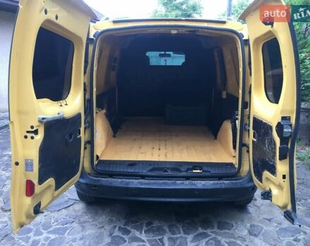 Жовтий Рено Кєнгу, об'ємом двигуна 0 л та пробігом 70 тис. км за 4700 $, фото 2 на Automoto.ua