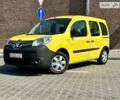 Желтый Рено Кенгу, объемом двигателя 1.5 л и пробегом 159 тыс. км за 10900 $, фото 1 на Automoto.ua