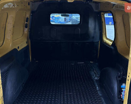 Жовтий Рено Кєнгу, об'ємом двигуна 0 л та пробігом 155 тис. км за 5800 $, фото 3 на Automoto.ua