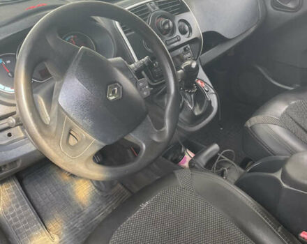 Желтый Рено Кенгу, объемом двигателя 0 л и пробегом 140 тыс. км за 4700 $, фото 9 на Automoto.ua