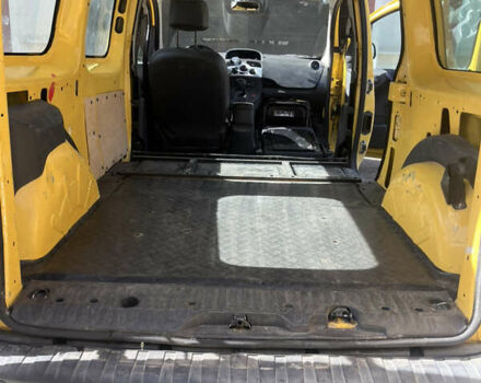 Жовтий Рено Кєнгу, об'ємом двигуна 0 л та пробігом 130 тис. км за 6700 $, фото 12 на Automoto.ua