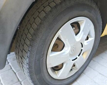 Жовтий Рено Кєнгу, об'ємом двигуна 0 л та пробігом 146 тис. км за 7970 $, фото 14 на Automoto.ua