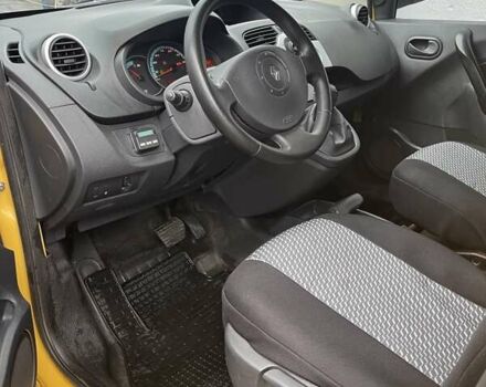 Желтый Рено Кенгу, объемом двигателя 0 л и пробегом 222 тыс. км за 4100 $, фото 11 на Automoto.ua