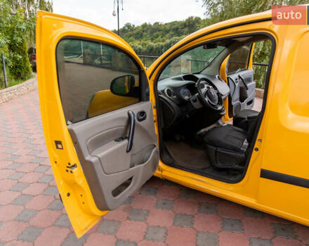 Жовтий Рено Кєнгу, об'ємом двигуна 0 л та пробігом 118 тис. км за 6600 $, фото 8 на Automoto.ua