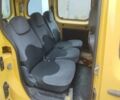 Желтый Рено Кенгу, объемом двигателя 0 л и пробегом 119 тыс. км за 4950 $, фото 3 на Automoto.ua
