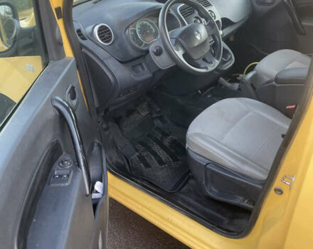 Желтый Рено Кенгу, объемом двигателя 0 л и пробегом 120 тыс. км за 5200 $, фото 6 на Automoto.ua