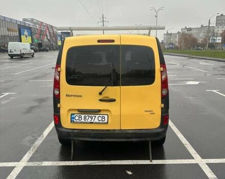 Желтый Рено Кенгу, объемом двигателя 0 л и пробегом 155 тыс. км за 3900 $, фото 2 на Automoto.ua