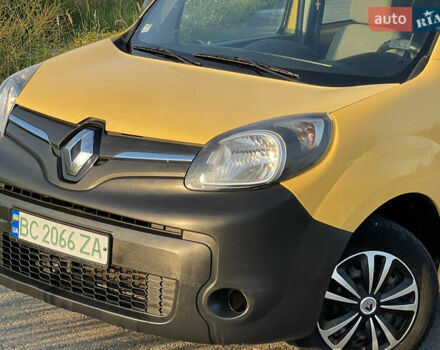 Желтый Рено Кенгу, объемом двигателя 0 л и пробегом 109 тыс. км за 6799 $, фото 13 на Automoto.ua