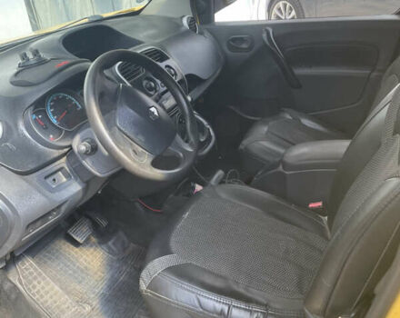 Желтый Рено Кенгу, объемом двигателя 0 л и пробегом 140 тыс. км за 4700 $, фото 6 на Automoto.ua