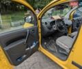 Желтый Рено Кенгу, объемом двигателя 0 л и пробегом 122 тыс. км за 6000 $, фото 3 на Automoto.ua