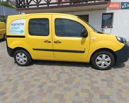 Жовтий Рено Кєнгу, об'ємом двигуна 0 л та пробігом 48 тис. км за 5200 $, фото 3 на Automoto.ua