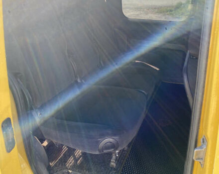 Рено Кенгу 2014 в Богородчанах на Automoto.ua Желтый Рено Кенгу, объемом двигателя 0 л и пробегом 65 тыс. км за 8400 $, фото 2 на Automoto.ua