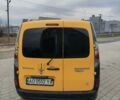 Желтый Рено Кенгу, объемом двигателя 0 л и пробегом 140 тыс. км за 6900 $, фото 28 на Automoto.ua