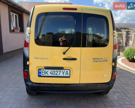 Жовтий Рено Кєнгу, об'ємом двигуна 0 л та пробігом 98 тис. км за 5999 $, фото 2 на Automoto.ua