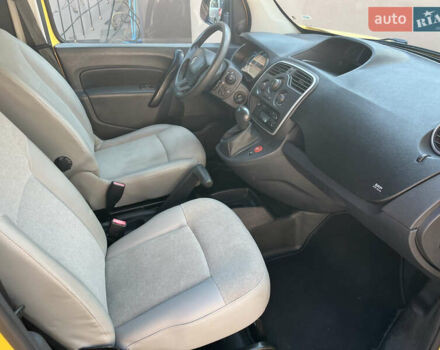 Жовтий Рено Кєнгу, об'ємом двигуна 0 л та пробігом 98 тис. км за 5999 $, фото 11 на Automoto.ua