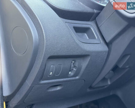 Рено Кєнгу 2015 у Тернополі на Automoto.ua Жовтий Рено Кєнгу, об'ємом двигуна 0 л та пробігом 110 тис. км за 7500 $, фото 29 на Automoto.ua