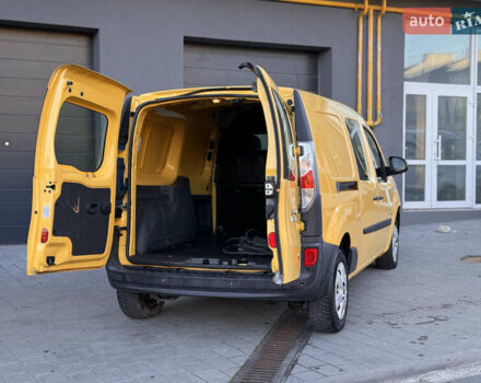 Рено Кєнгу 2015 у Тернополі на Automoto.ua Жовтий Рено Кєнгу, об'ємом двигуна 0 л та пробігом 110 тис. км за 7500 $, фото 21 на Automoto.ua