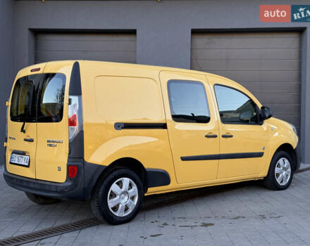 Рено Кєнгу 2015 у Тернополі на Automoto.ua Жовтий Рено Кєнгу, об'ємом двигуна 0 л та пробігом 110 тис. км за 7500 $, фото 19 на Automoto.ua