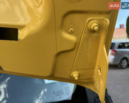 Жовтий Рено Кєнгу, об'ємом двигуна 0 л та пробігом 98 тис. км за 5999 $, фото 15 на Automoto.ua