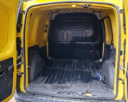 Рено Кенгу 2017 в Львове на Automoto.ua Желтый Рено Кенгу, объемом двигателя 0 л и пробегом 90 тыс. км за 7999 $, фото 3 на Automoto.ua