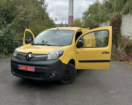 Рено Кенгу 2017 в Луцке на Automoto.ua Желтый Рено Кенгу, объемом двигателя 0 л и пробегом 98 тыс. км за 7900 $, фото 10 на Automoto.ua