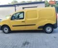 Желтый Рено Кенгу, объемом двигателя 0 л и пробегом 97 тыс. км за 8400 $, фото 5 на Automoto.ua
