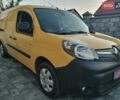 Желтый Рено Кенгу, объемом двигателя 0 л и пробегом 92 тыс. км за 12000 $, фото 3 на Automoto.ua