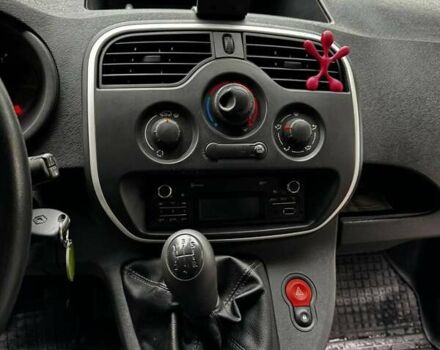 Жовтий Рено Кєнгу, об'ємом двигуна 1.5 л та пробігом 109 тис. км за 8600 $, фото 5 на Automoto.ua