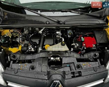 Желтый Рено Кенгу, объемом двигателя 1.5 л и пробегом 109 тыс. км за 9500 $, фото 1 на Automoto.ua