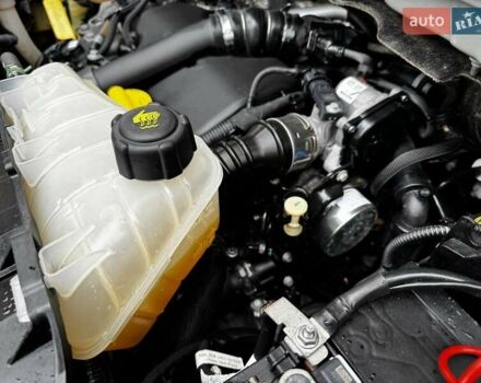 Желтый Рено Кенгу, объемом двигателя 1.5 л и пробегом 109 тыс. км за 9500 $, фото 8 на Automoto.ua