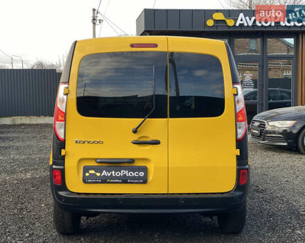 Желтый Рено Кенгу, объемом двигателя 0 л и пробегом 57 тыс. км за 9950 $, фото 14 на Automoto.ua