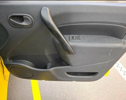 Рено Кенгу 2020 в Тернополе на Automoto.ua Желтый Рено Кенгу, объемом двигателя 0 л и пробегом 42 тыс. км за 8490 $, фото 13 на Automoto.ua