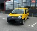 Жовтий Рено Кєнгу, об'ємом двигуна 0 л та пробігом 55 тис. км за 12499 $, фото 1 на Automoto.ua