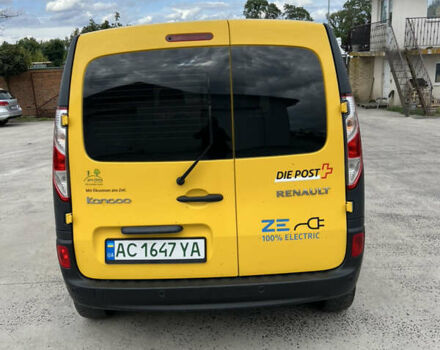 Жовтий Рено Кєнгу, об'ємом двигуна 0 л та пробігом 38 тис. км за 10900 $, фото 4 на Automoto.ua