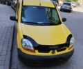 Желтый Рено Кенгу, объемом двигателя 0 л и пробегом 194 тыс. км за 187000 $, фото 1 на Automoto.ua