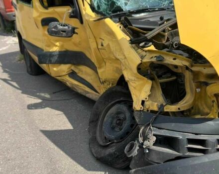 Жовтий Рено Кєнгу, об'ємом двигуна 1.5 л та пробігом 270 тис. км за 50000 $, фото 3 на Automoto.ua