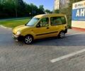 Желтый Рено Кенгу, объемом двигателя 1.9 л и пробегом 323 тыс. км за 1599 $, фото 1 на Automoto.ua