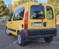 Желтый Рено Кенгу, объемом двигателя 1.5 л и пробегом 403 тыс. км за 3600 $, фото 2 на Automoto.ua