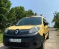 Желтый Рено Кенгу, объемом двигателя 0 л и пробегом 154 тыс. км за 6000 $, фото 1 на Automoto.ua